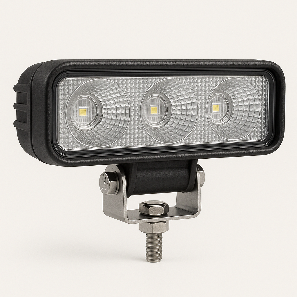 VÄLJ RÄTT BACKLJUS TILL BILEN ELLER MASKINEN